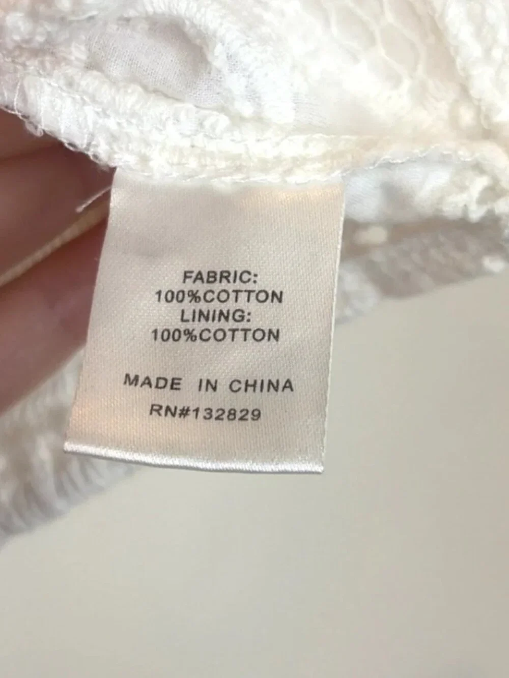 Superdown Romona Crop Top Sz M White Eyelet Lace Coquette Cottage Core Boho - Picture 10 of 11